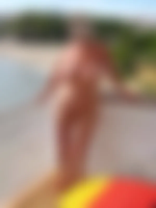 Elena, 36 y/o, Canberra